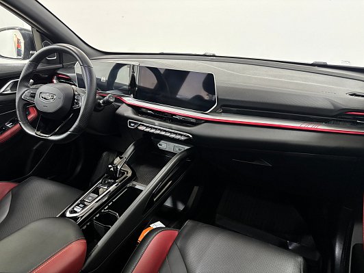 Geely Coolray, 2023 года, пробег 31835 км