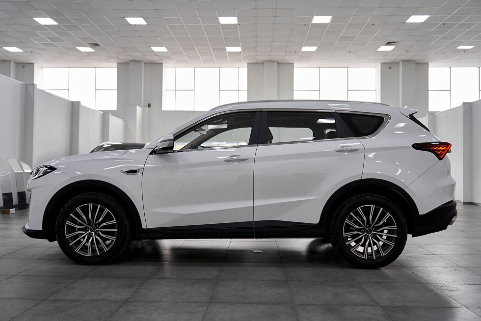 Jetour X70+ Престиж, белый