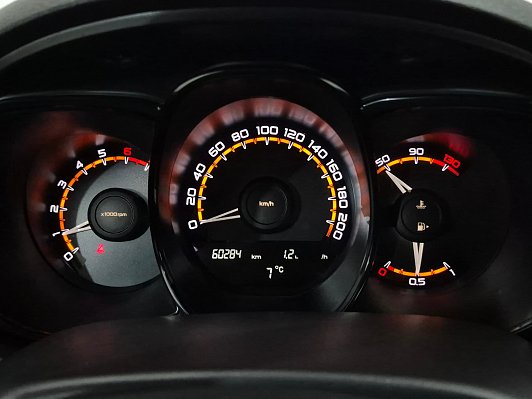 Lada (ВАЗ) Vesta Classic, 2019 года, пробег 60181 км