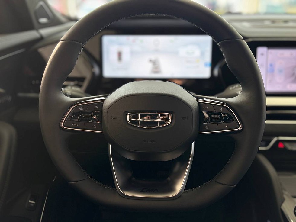 Geely Monjaro Flagship, серый
