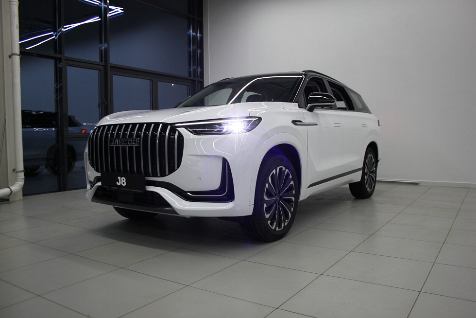 Jaecoo J8 Престиж, белый