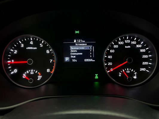 Kia Sportage Luxe, 2021 года, пробег 69000 км