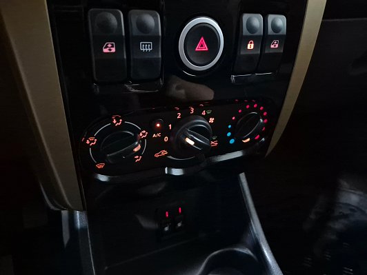 Lada (ВАЗ) Largus Quest (7 мест), 2020 года, пробег 118250 км