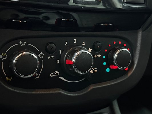 Renault Duster, 2017 года, пробег 123000 км
