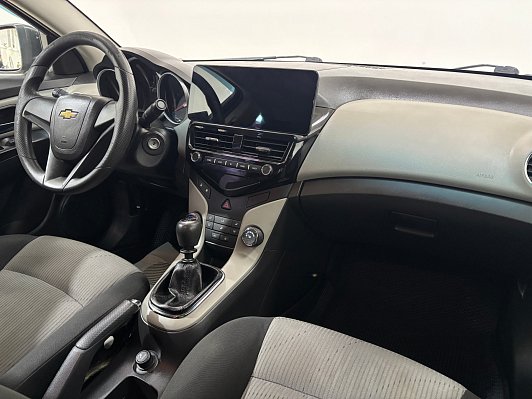 Chevrolet Cruze LS, 2012 года, пробег 165441 км