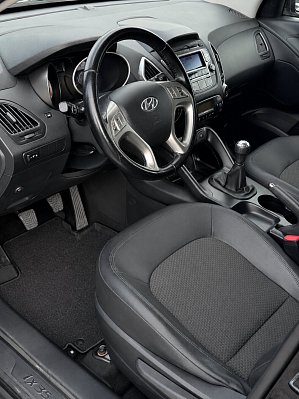 Hyundai ix35 Classic, 2011 года, пробег 159000 км
