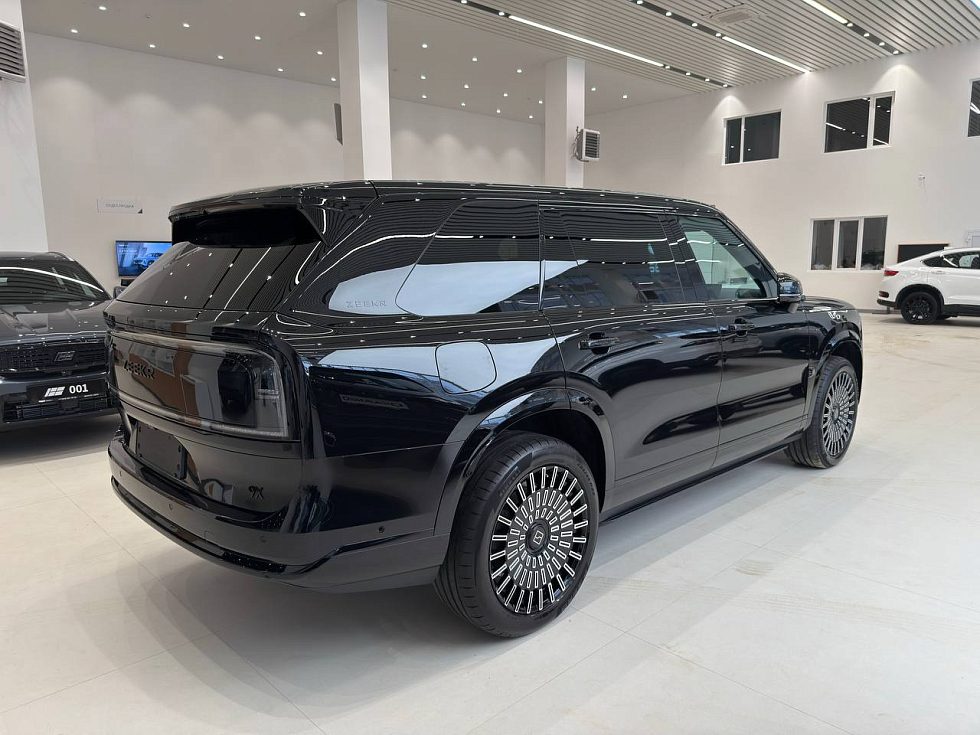 Zeekr 9X Ultra (5 seats), черный