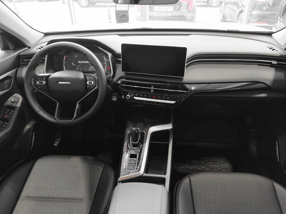 Haval Jolion Премиум, черный