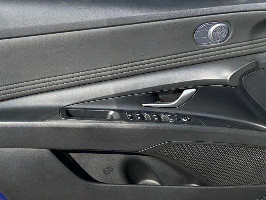Hyundai Elantra Prestige, 2020 года, пробег 59660 км