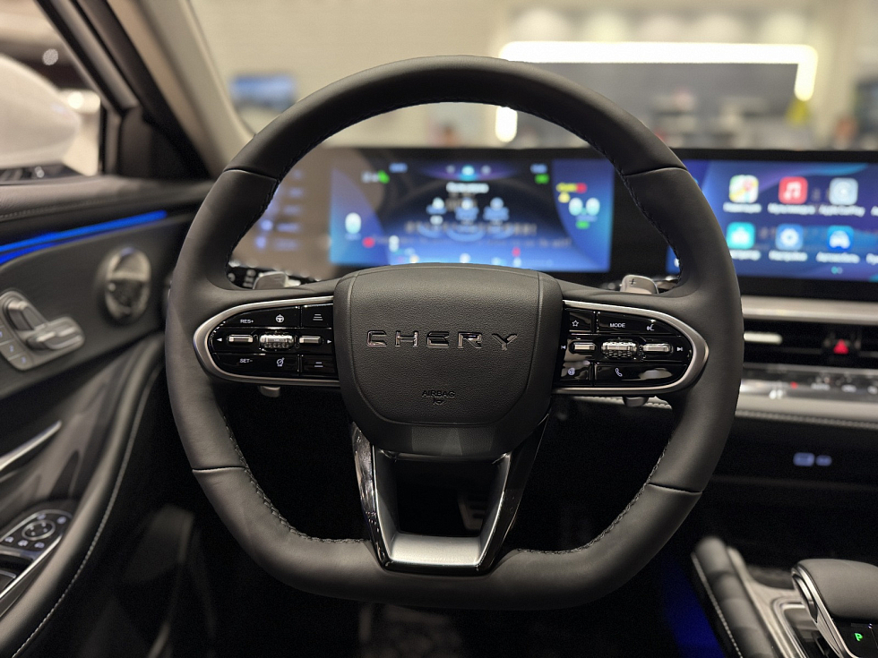 Chery Arrizo 8 Ультра Черный / Ultra Black, белый