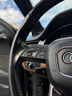 Audi Q7 Business, 2017 года, пробег 292164 км