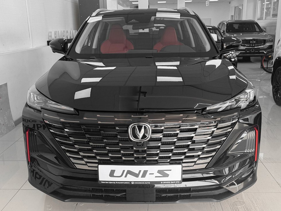 Changan UNI-S Техно, черный