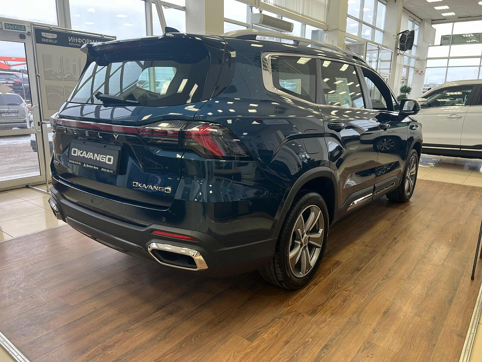 Geely Okavango Luxury, синий