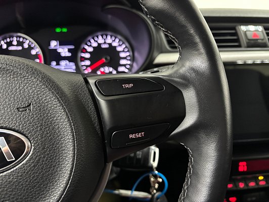 Kia Rio, 2019 года, пробег 57359 км
