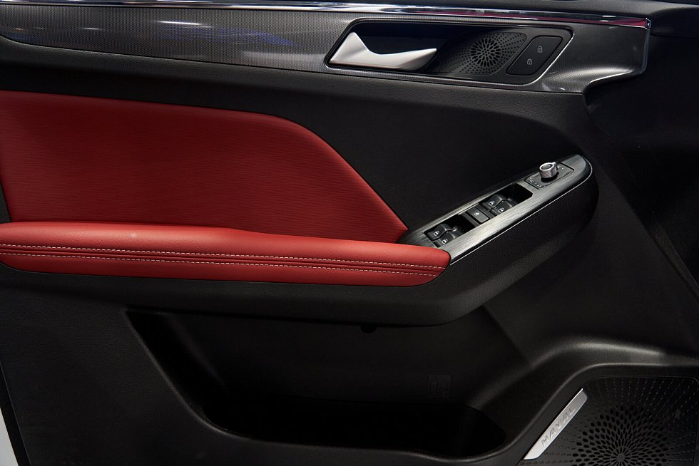Haval Jolion Техно +, белый